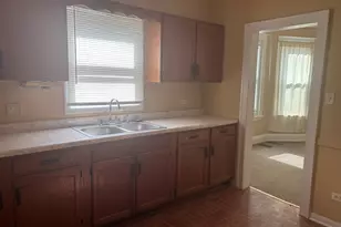 23 W Main St, Chicago Heights, IL 60411 - Photo 3
