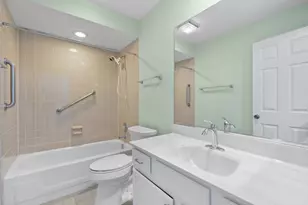 1533 N Courtland Dr, Arlington Heights, IL 60004 - Photo 19