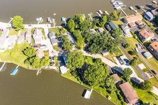 163 Eagle Point Rd, Fox Lake, IL 60020 - Photo 43