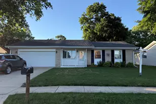 353 Irene Ave, Rochelle, IL 61068 - Photo 1