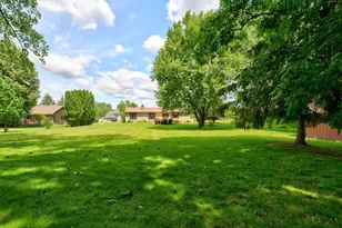 14385 W Sheryl Lynn Dr, Wadsworth, IL 60083 - Photo 27