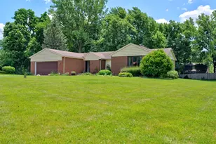14385 W Sheryl Lynn Dr, Wadsworth, IL 60083 - Photo 3