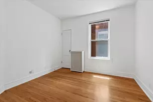 832 W Lakeside Pl, Chicago, IL 60640 - Photo 9
