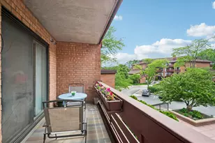 706 Waukegan Rd, Glenview, IL 60025 - Photo 5