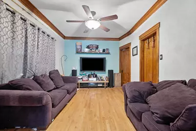 [Address not provided], Chicago, IL 60641 - Photo 9