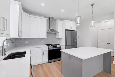 6423 N Washtenaw Avenue #3, Chicago, IL 60645 - Photo 5