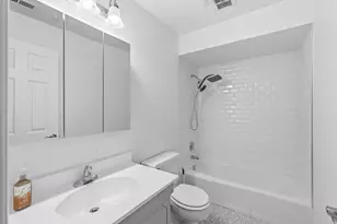 643 N Carroll Pkwy, Glenwood, IL 60425 - Photo 13