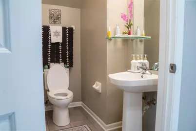 103 Hampton Boulevard, Lake Bluff, IL 60044 - Photo 5