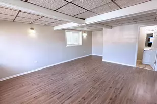 1325 E 168th Pl, South Holland, IL 60473 - Photo 13