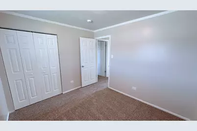 1325 E 168th Place, South Holland, IL 60473 - Photo 11