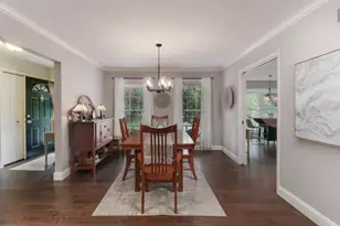 1701 Sweetbriar Dr, Bloomington, IL 61701 - Photo 11