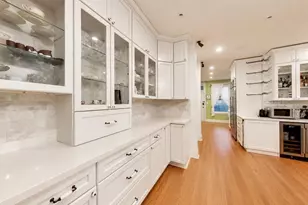4428 N Malden St, Chicago, IL 60640 - Photo 17
