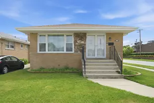 417 Jeffery Ave, Calumet City, IL 60409 - Photo 1