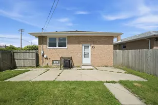 417 Jeffery Ave, Calumet City, IL 60409 - Photo 17