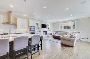 2439 W Moffat St, Chicago, IL 60647 - Photo 13
