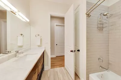2439 W Moffat Street, Chicago, IL 60647 - Photo 37