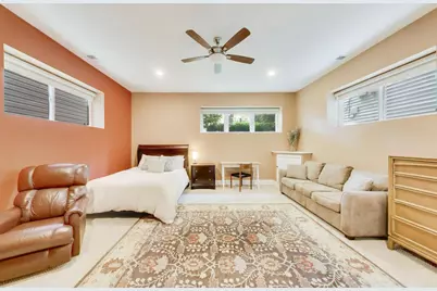 2439 W Moffat Street, Chicago, IL 60647 - Photo 35