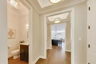 2439 W Moffat St, Chicago, IL 60647 - Photo 17