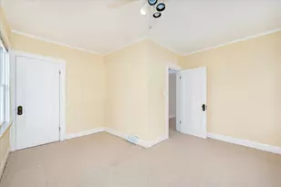 300 W Grantley Ave, Elmhurst, IL 60126 - Photo 27
