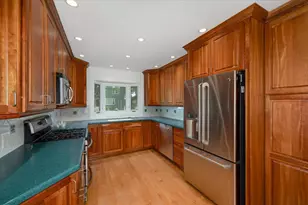 300 W Grantley Ave, Elmhurst, IL 60126 - Photo 15