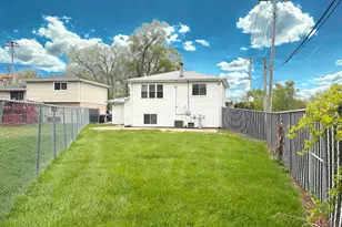 1204 E 154th St, South Holland, IL 60473 - Photo 21