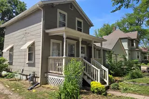 219 S 7th St, Dekalb, IL 60115 - Photo 3