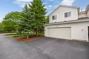 732 County Line Rd, Aurora, IL 60502 - Photo 31