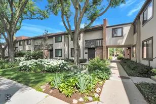 1734 Henley St, Glenview, IL 60025 - Photo 3