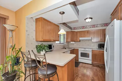 1734 Henley Street #4, Glenview, IL 60025 - Photo 11