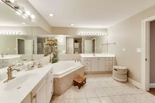 998 Plantain Ct, Crystal Lake, IL 60014 - Photo 25