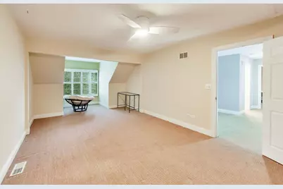 998 Plantain Court, Crystal Lake, IL 60014 - Photo 35