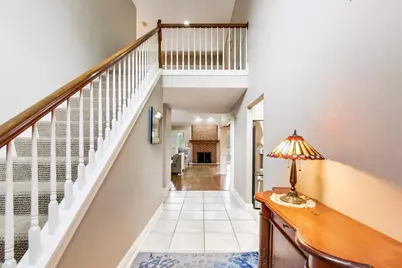 998 Plantain Court, Crystal Lake, IL 60014 - Photo 9