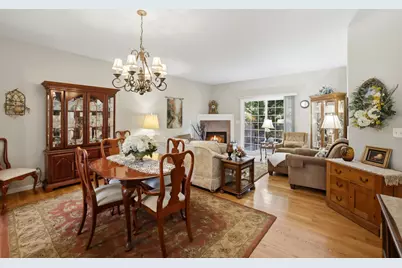 10888 Harry Drive, Huntley, IL 60142 - Photo 5