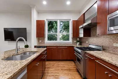 2157 W Potomac Avenue #1, Chicago, IL 60622 - Photo 11