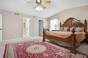 1314 Cashel Dr, Bloomington, IL 61704 - Photo 17