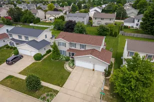 1314 Cashel Dr, Bloomington, IL 61704 - Photo 3