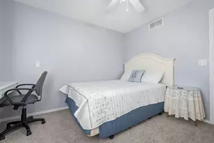 1314 Cashel Dr, Bloomington, IL 61704 - Photo 19