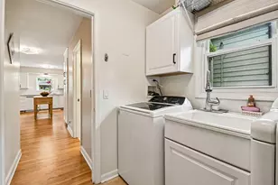 7 Columbus Pkwy, Buffalo Grove, IL 60089 - Photo 27