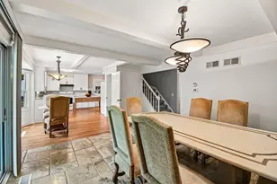 7 Columbus Pkwy, Buffalo Grove, IL 60089 - Photo 11