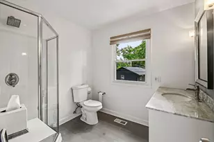 7 Columbus Pkwy, Buffalo Grove, IL 60089 - Photo 33