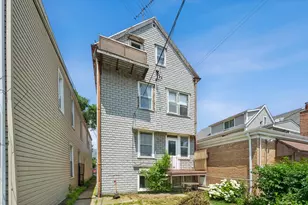 3039 N Gresham Ave, Chicago, IL 60618 - Photo 15