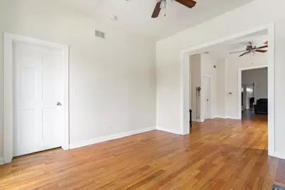 4339 S Indiana Avenue, Chicago, IL 60653 - Photo 11