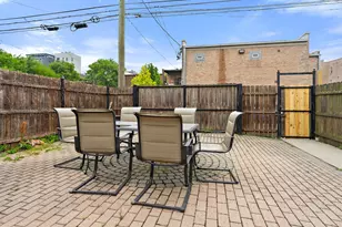4339 S Indiana Ave, Chicago, IL 60653 - Photo 21