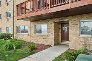 718 Dempster St, Mount Prospect, IL 60056 - Photo 15