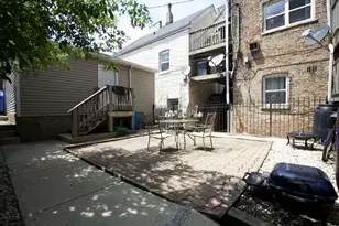 1252 N Greenview Ave, Chicago, IL 60642 - Photo 21