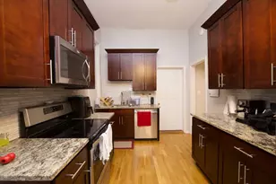 1252 N Greenview Ave, Chicago, IL 60642 - Photo 3