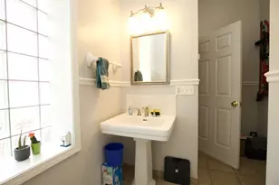 1252 N Greenview Ave, Chicago, IL 60642 - Photo 17