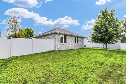 403 N Cedar Drive, Saint John, IL 61873 - Photo 31