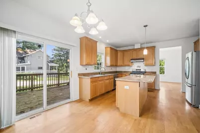 206 S Western Avenue, Bartlett, IL 60103 - Photo 9
