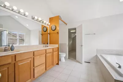 206 S Western Avenue, Bartlett, IL 60103 - Photo 15
